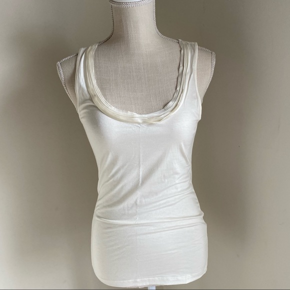 NWT BR Tank with Silk Trim at Neckline - Picture 10 of 14